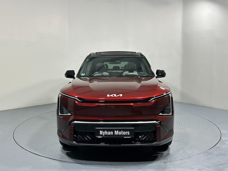 2026 Kia EV5 - image 2