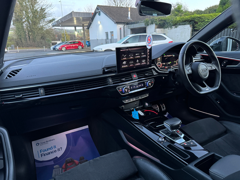 2020 Audi A4  €28,950