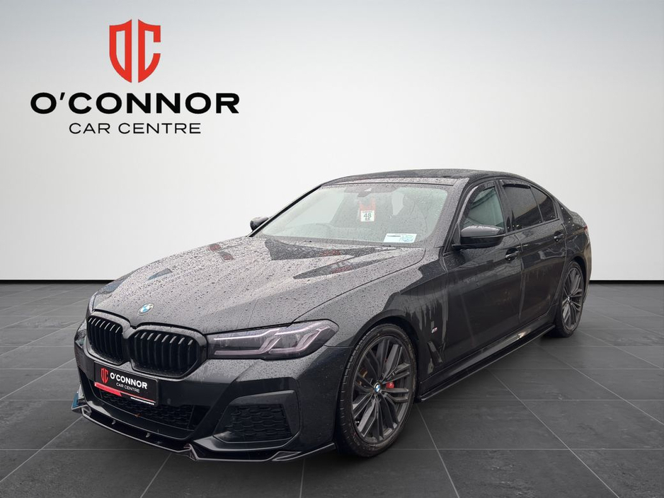 2022 BMW 5 Series 520D “Blackout spec. Big statement.” €43,888