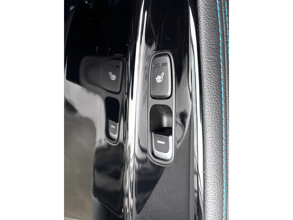 2020 Kia Niro E-NIRO PE LR 64KW 5DR AUTO €16,950