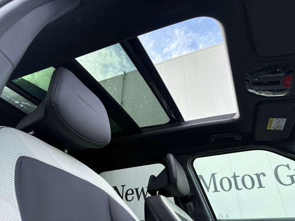 2026 Kia EV5 - image 16