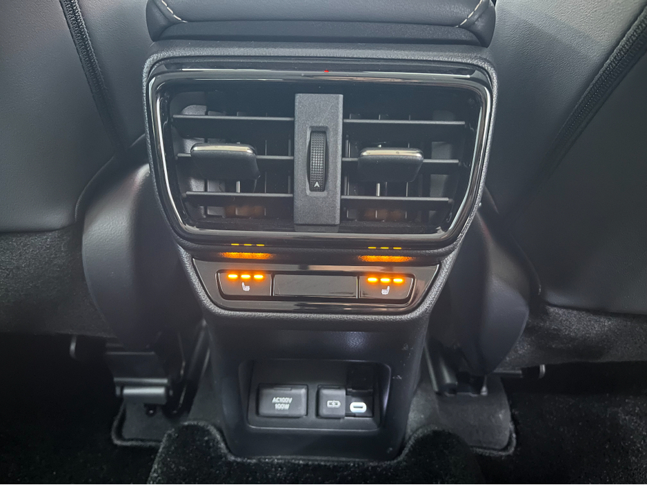 2023 Lexus NX 350h - image 16