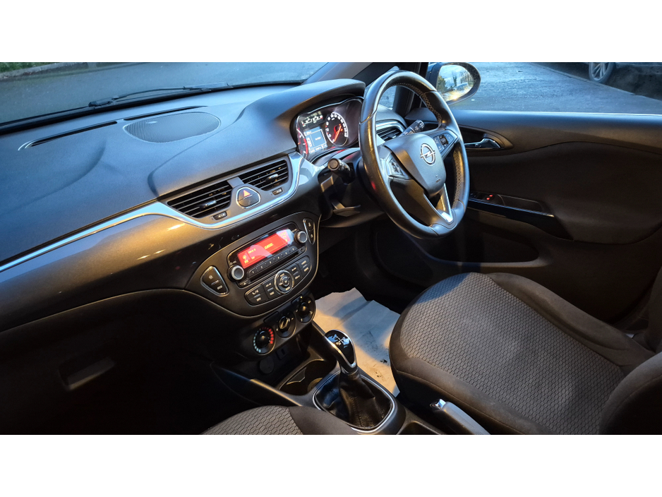 2017 Opel Corsa CORSA-E SC 1.4  AUTOMATIC €7,950