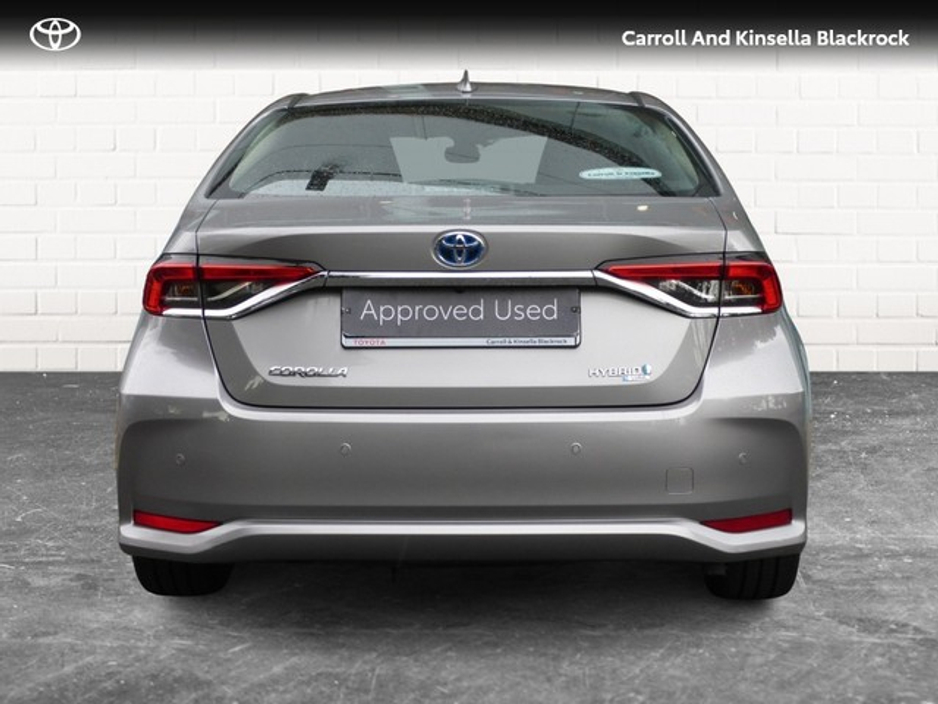 2020 Toyota Corolla Hybrid Luna Saloon €20,950