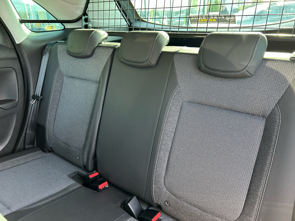 2022 Opel Crossland X SRI 1.5 110PS-DIE-6S 110PS-DIE-6SP 5DR