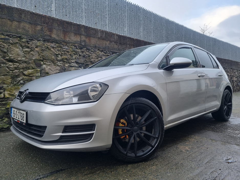 2015 Volkswagen Golf 1.6 TDI DSG 5DR 110HP Trendline €6,499