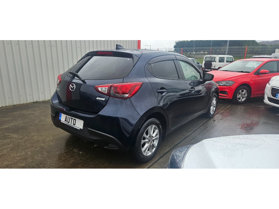 2016 Mazda Mazda2 - image 8