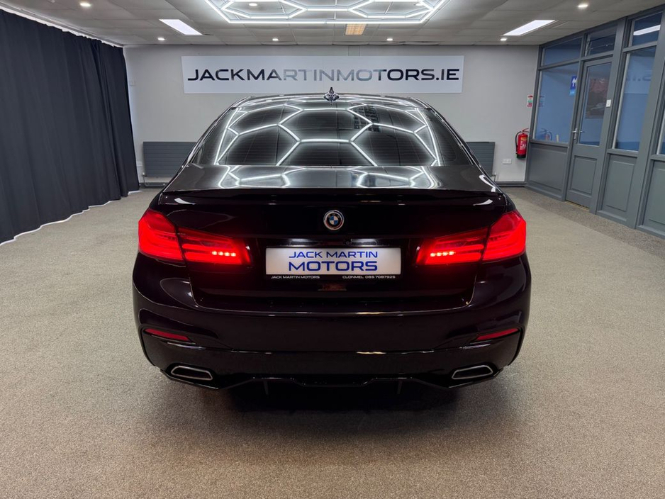 2017 BMW 5 Series - image 11