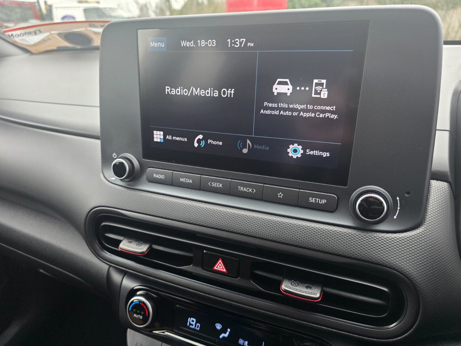 2023 Hyundai Kona - image 21