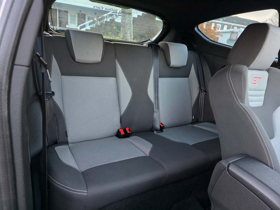 2014 Ford Fiesta - image 19