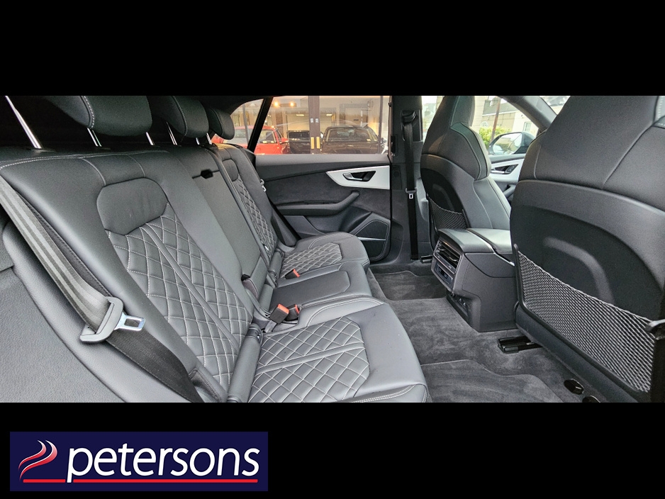 2025 Audi Q8 490PS QUATTRO S-LINE AUTOMATIC - PANORAMIC ROOF €104,950