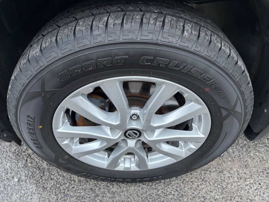 2019 Nissan X-Trail - image 17