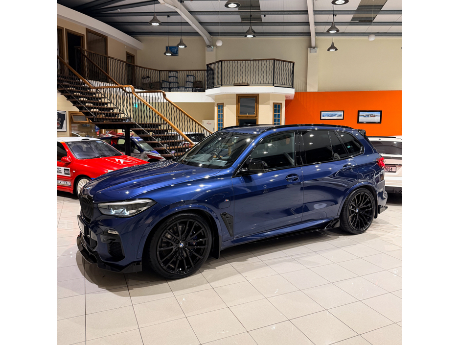2021 BMW X5 2021 (211) BMW X5 45e M Sport PRO **MEGA SPEC €47,999