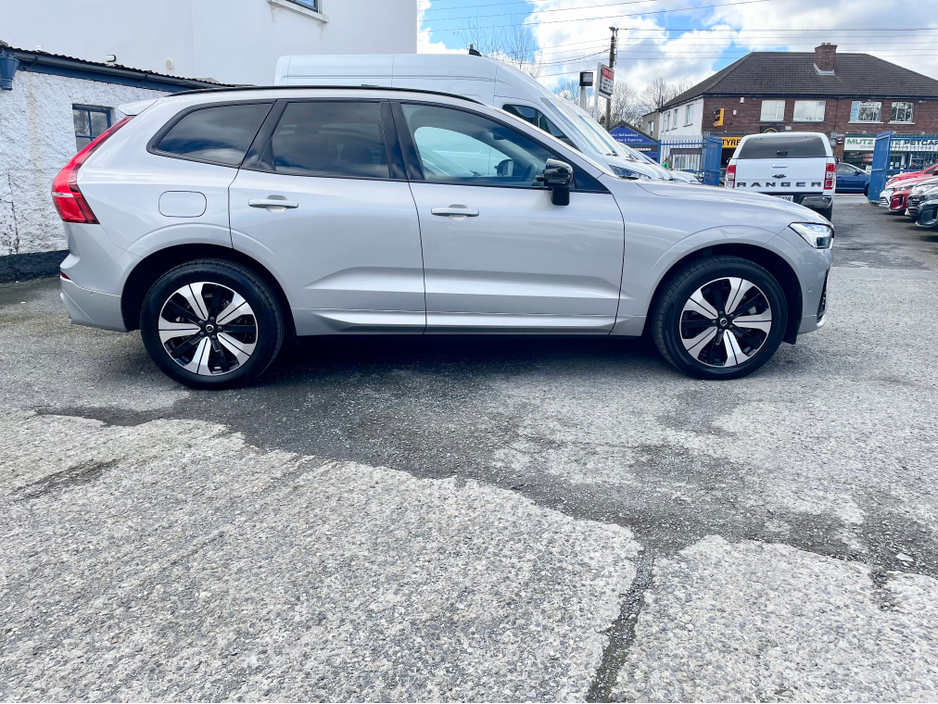 2023 Volvo XC60 - image 17