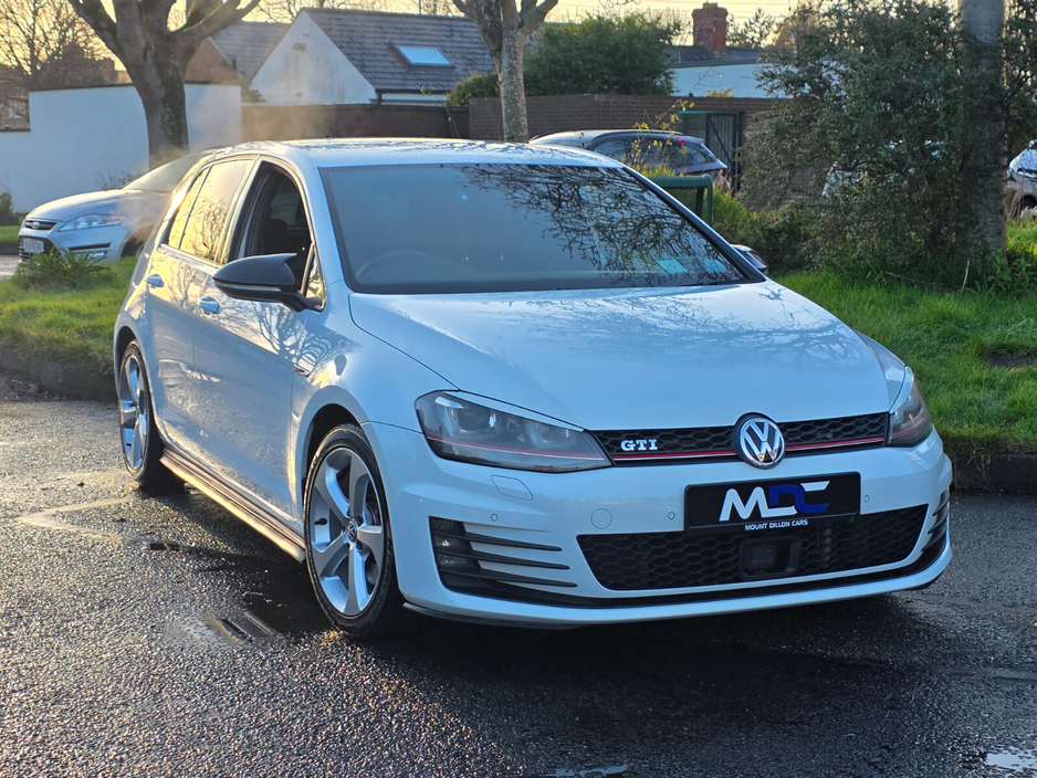 2014 Volkswagen Golf 2.0 TSI GTI DSG €15,999