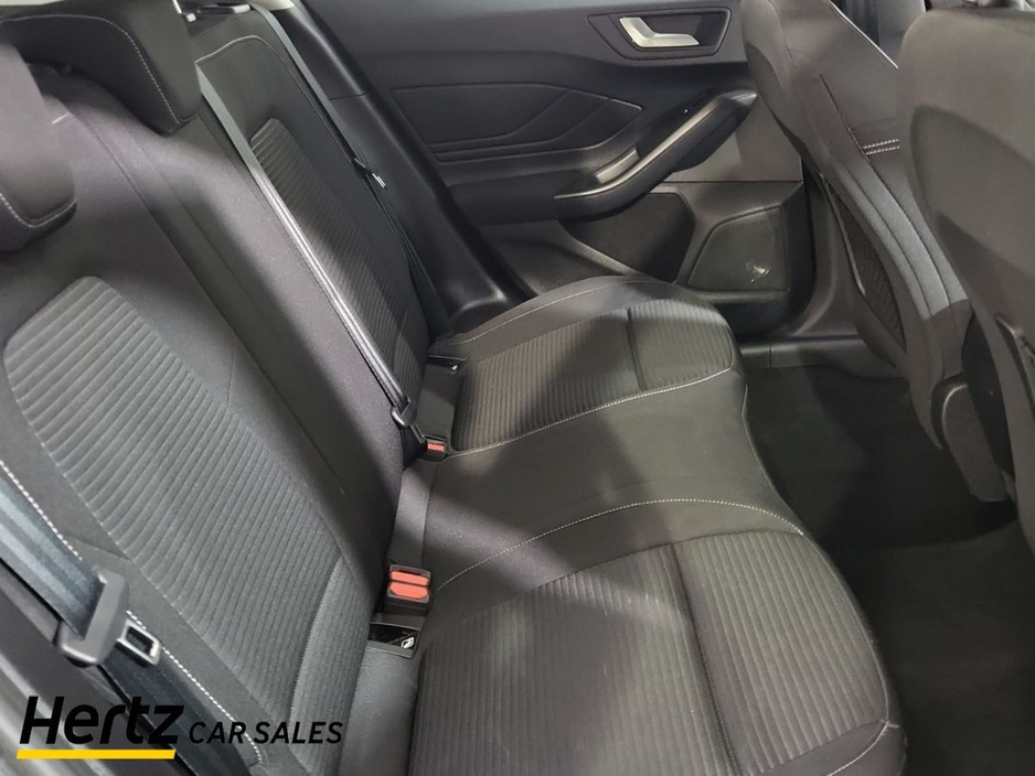 2023 Ford Focus - image 15