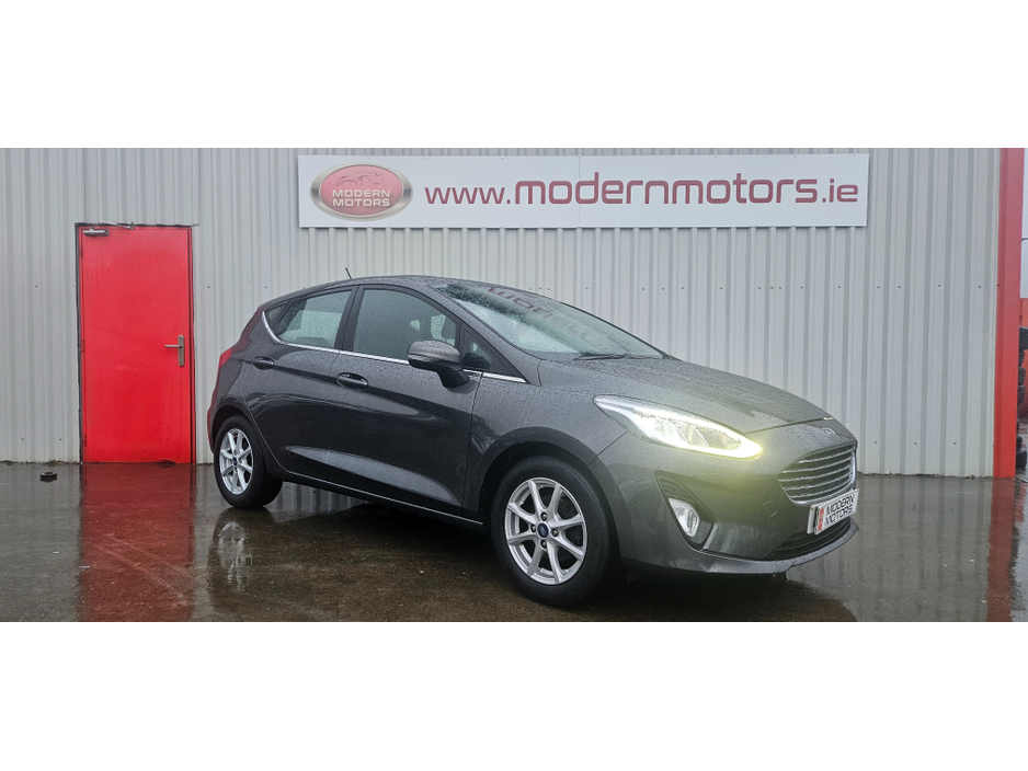 2018 Ford Fiesta ZETEC 1.1 petrol 84bhp 5dr new model €9,950