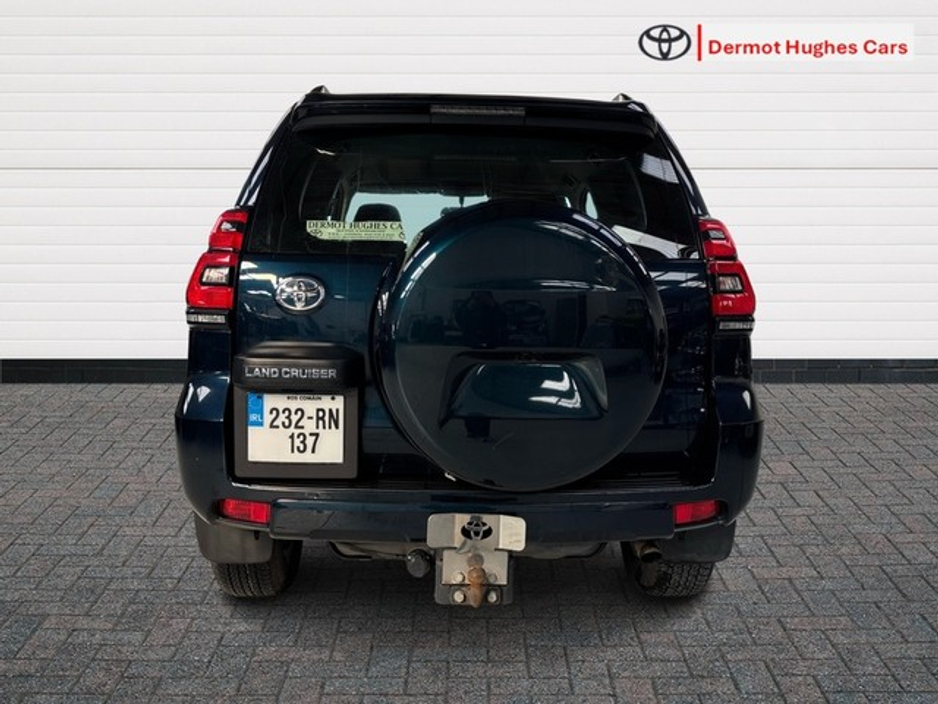 2023 Toyota Landcruiser - image 4