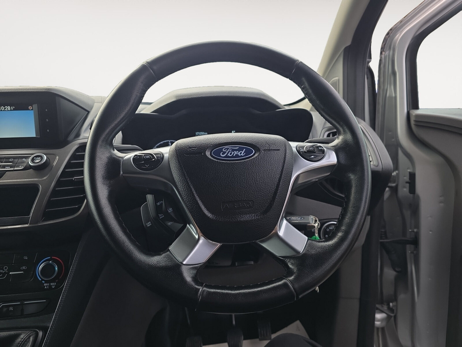2023 Ford Transit Connect  €12,967