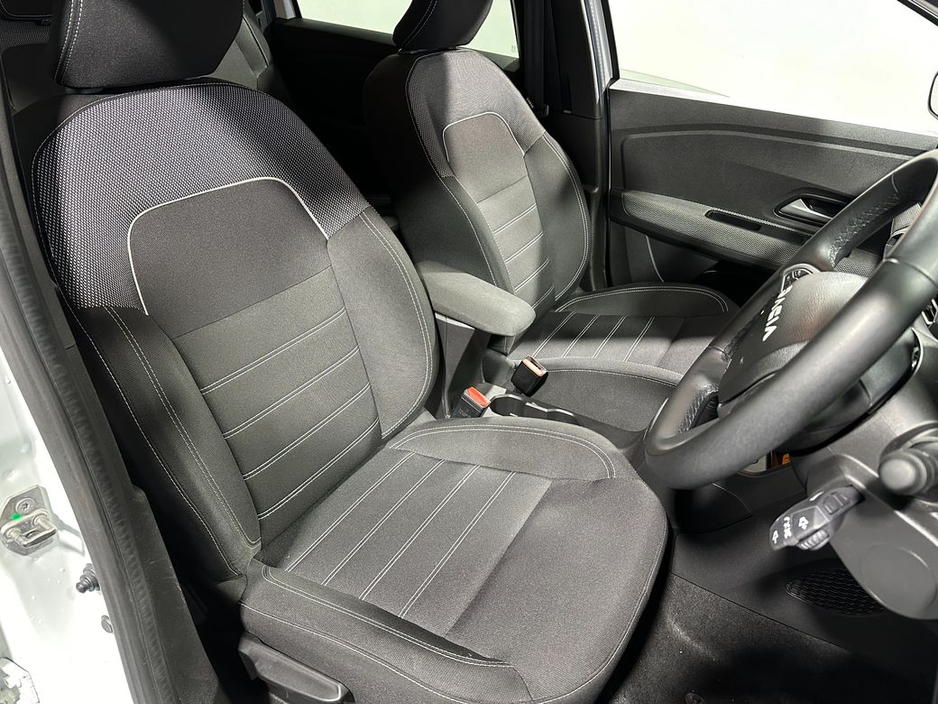 2024 Dacia Jogger Expression 7 Seater 1.0 Petrol €22,500