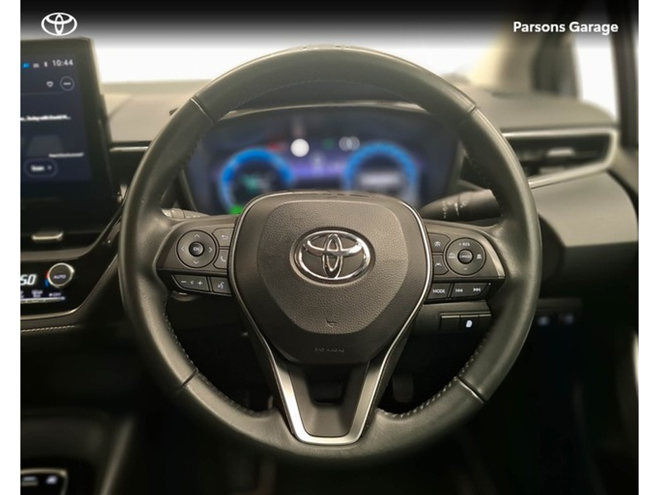 2023 Toyota Corolla LUNA 4DR SALOON AUTO €26,995