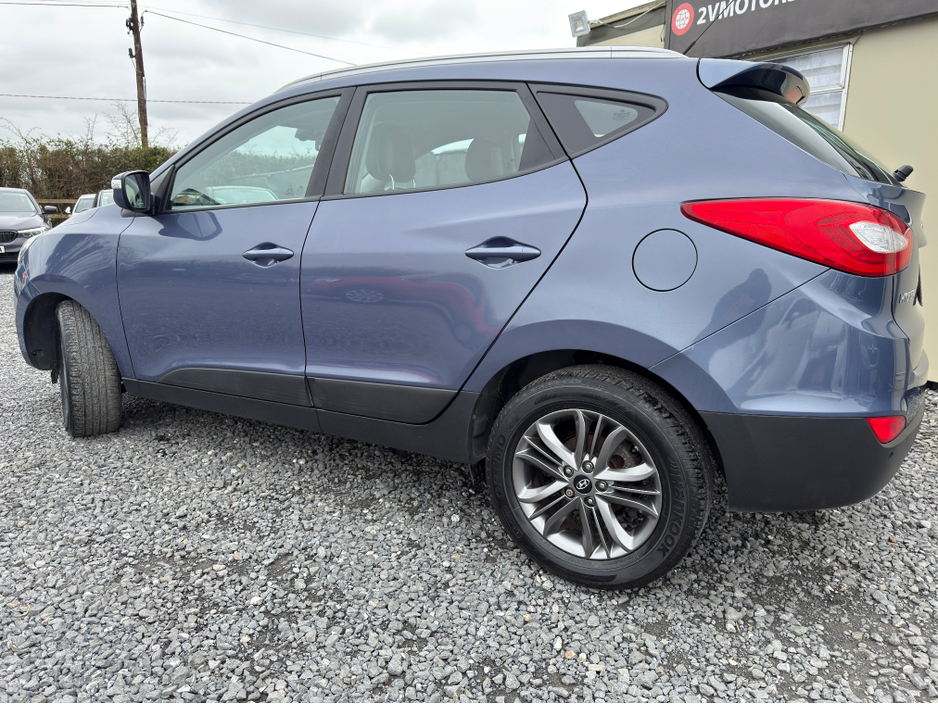2014 Hyundai ix35 - image 3
