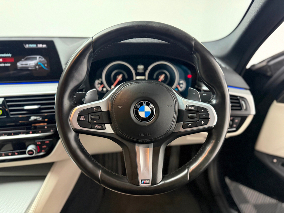 2018 BMW 5 Series 530E M SPORT €26,990