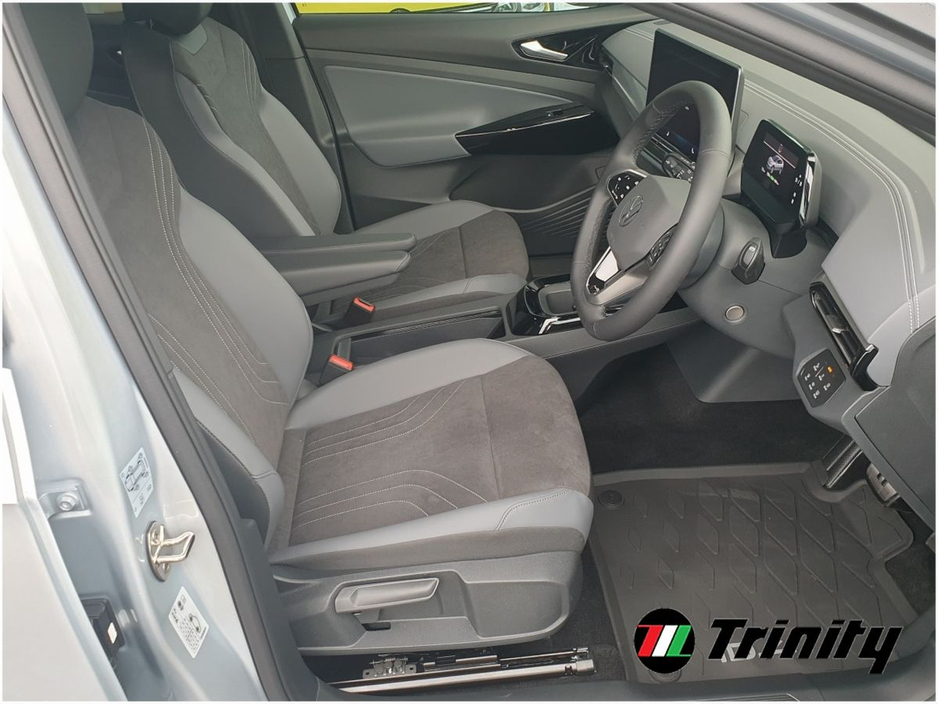 2026 Volkswagen ID.4 * 261 WITH 0% FINANCE * PRO PLUS * 77kWh * HUGE SPEC * TRINITY VOLKSWAGEN * €45,400