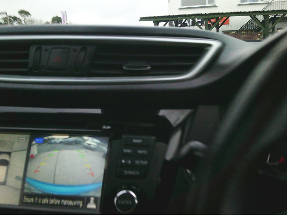 2018 Nissan Qashqai NEW NCT 2028, PREMIUM, 360 CAMERA , PANORAMIC ROOF, SAT./NAV., CRUISE, LOW KMS. HISTORY. €14,799