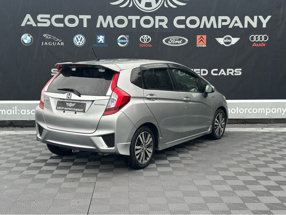 2013 Honda Fit - image 10