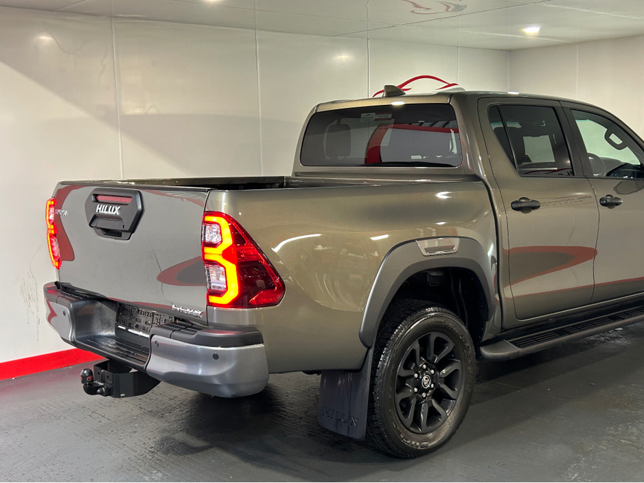 2022 Toyota Hilux INVINCIBLE X D-4D 4WD INVINCIBLE DCB €42,500