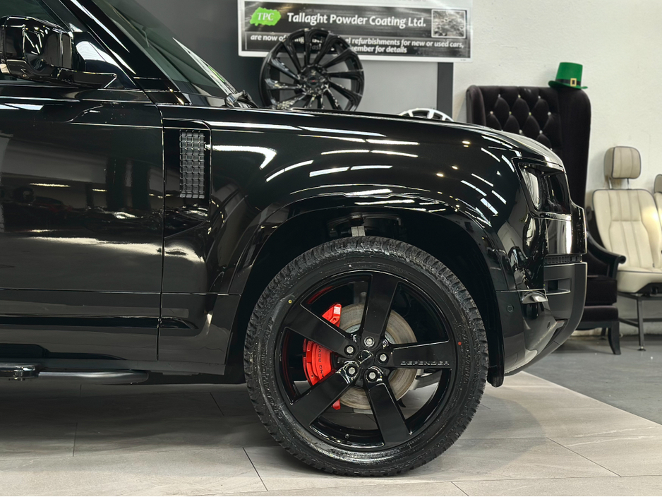 2026 Land Rover Defender - image 6