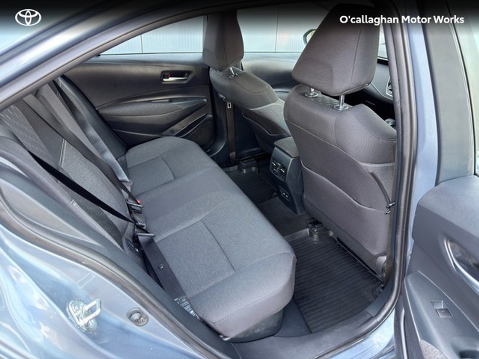 2024 Toyota Corolla - image 8
