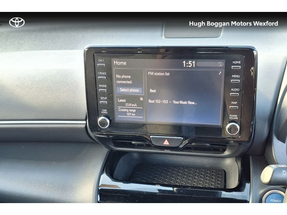 2023 Toyota Yaris Cross - image 18