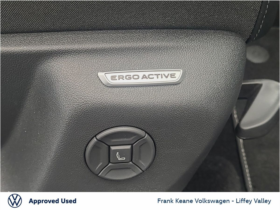 2024 Volkswagen Tiguan R-LINE AUTO 1.5 PHEV 204HP *PLUG IN HYBRID* *UP TO 100KM EV* *PETROL HYBRID* *REAR VIEW CAMERA* *HEATED SEATS* *PCP FINANCE AVAILABLE* €47,995