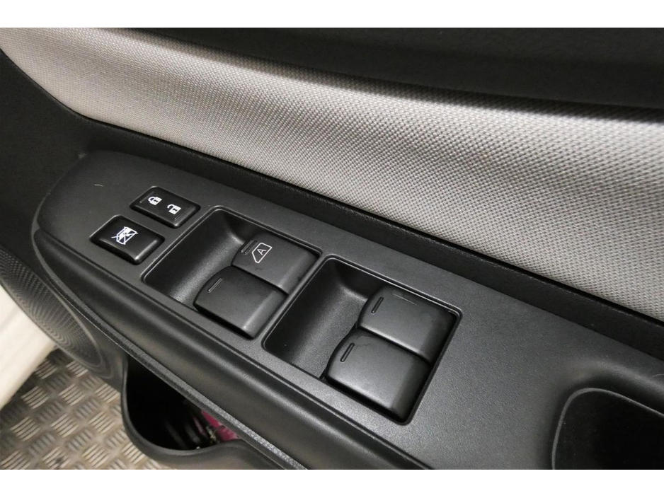 2020 Nissan Note - image 23