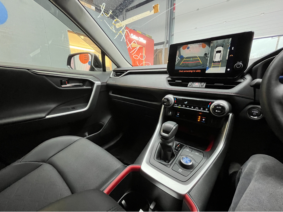 2024 Toyota Rav4 - image 18