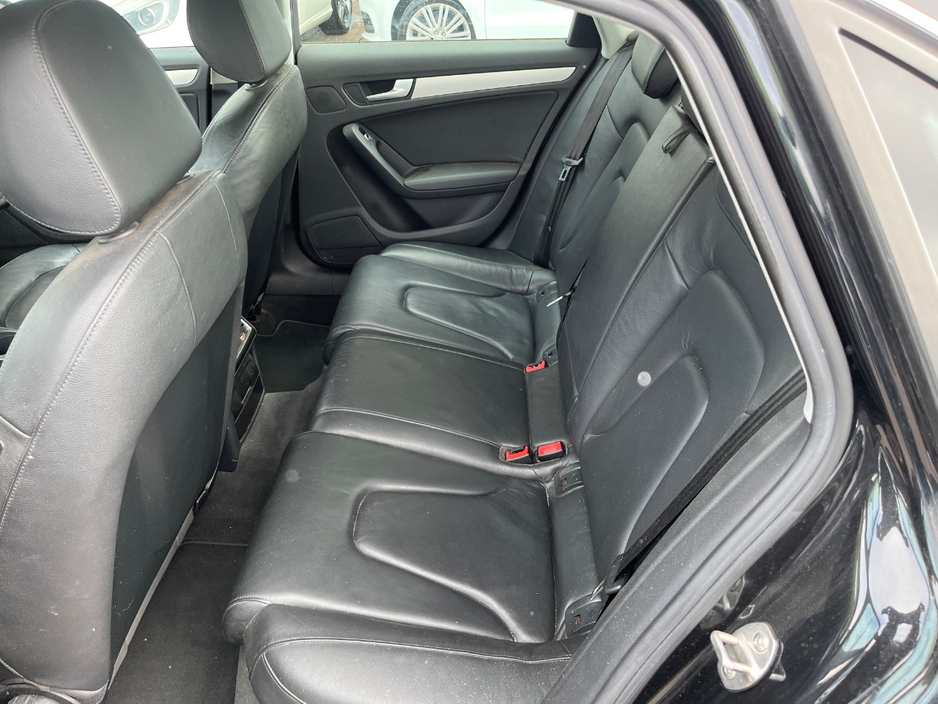 2012 Audi A4 - image 5