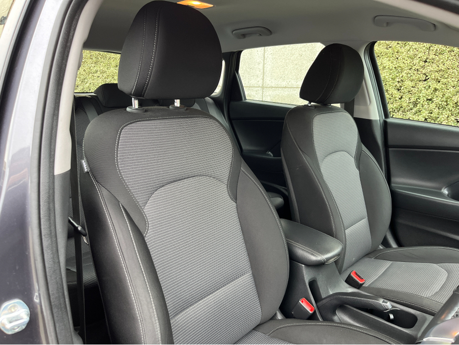 2019 Hyundai i30 - image 11