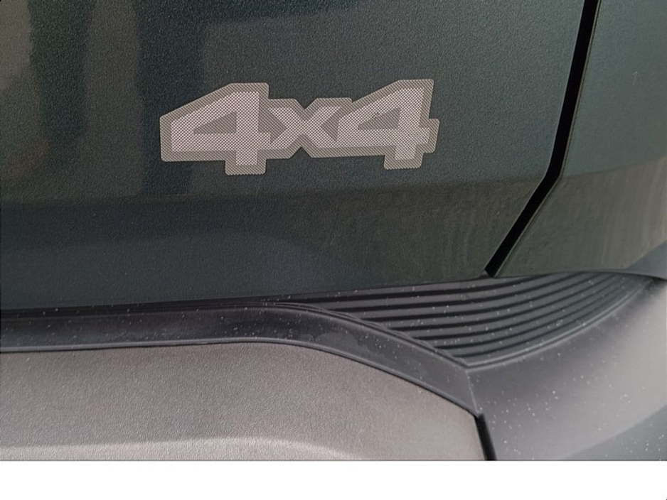 2025 Dacia Duster 4 WD Expression MHEV 140 E06X