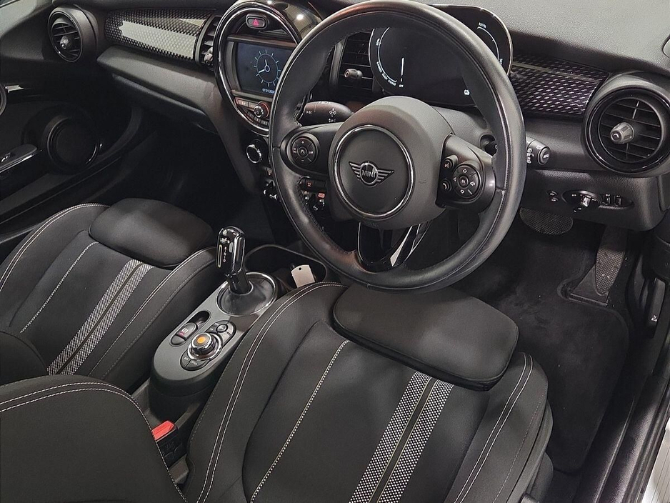 2021 MINI Hatch Electric Level 1 €12,950