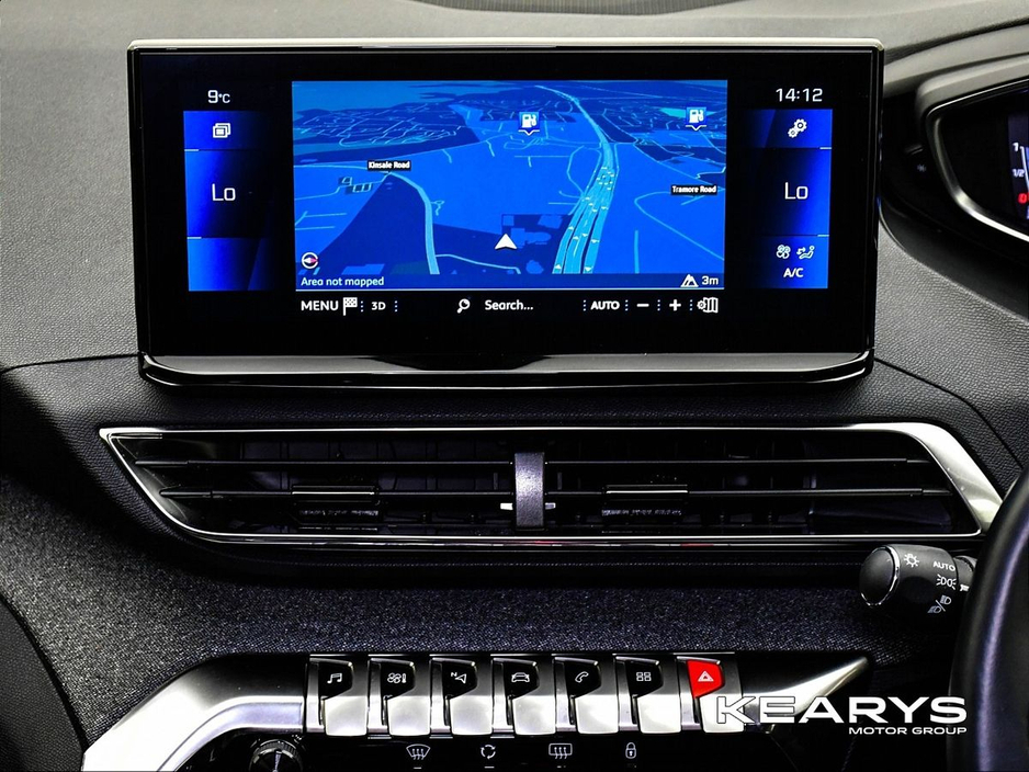 2021 Peugeot 5008 - image 27