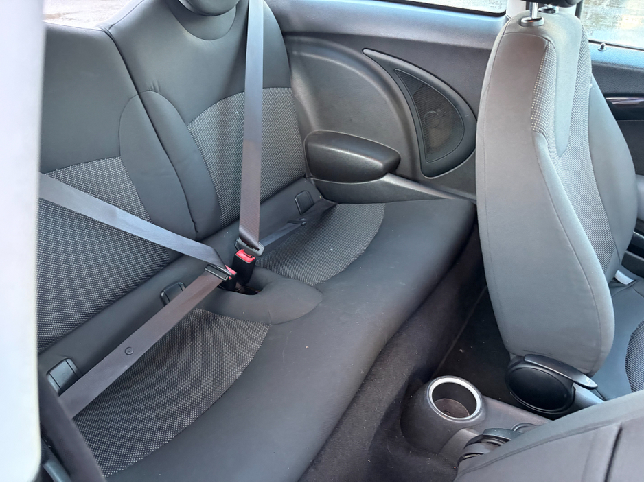 2009 MINI Hatch 1.4 4SEATS 3DR ONE €2,450