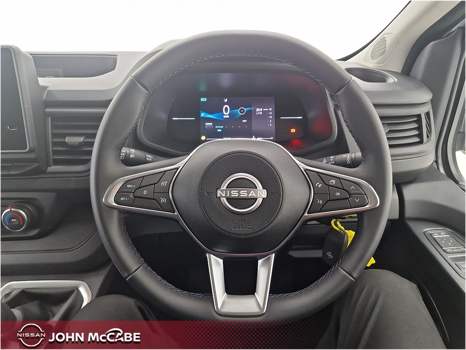 2026 Nissan Primastar - image 18