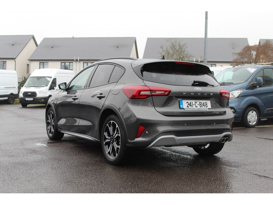 2024 Ford Focus - image 6