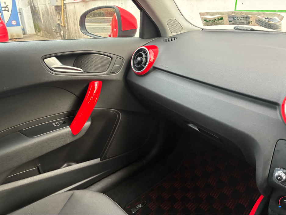 2015 Audi A1 DBA-8XCHZ 5DR AUTO €12,900