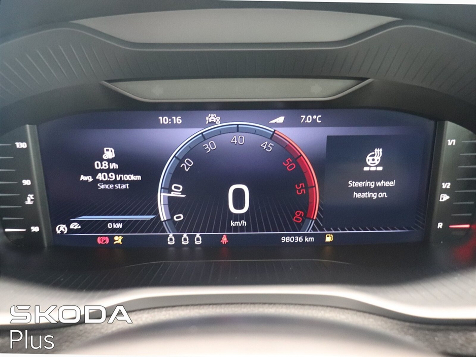 2023 Skoda Karoq - image 18