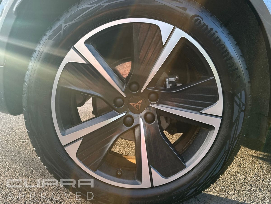 2024 Cupra Formentor e-Hybrid 204hp DSG €35,995