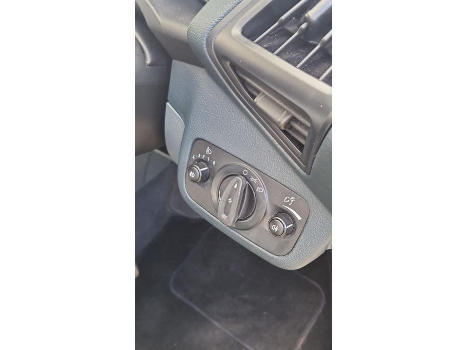 2015 Ford C-Max C MAX EDITION 1.6 TDCI 95PS 4DR €7,950