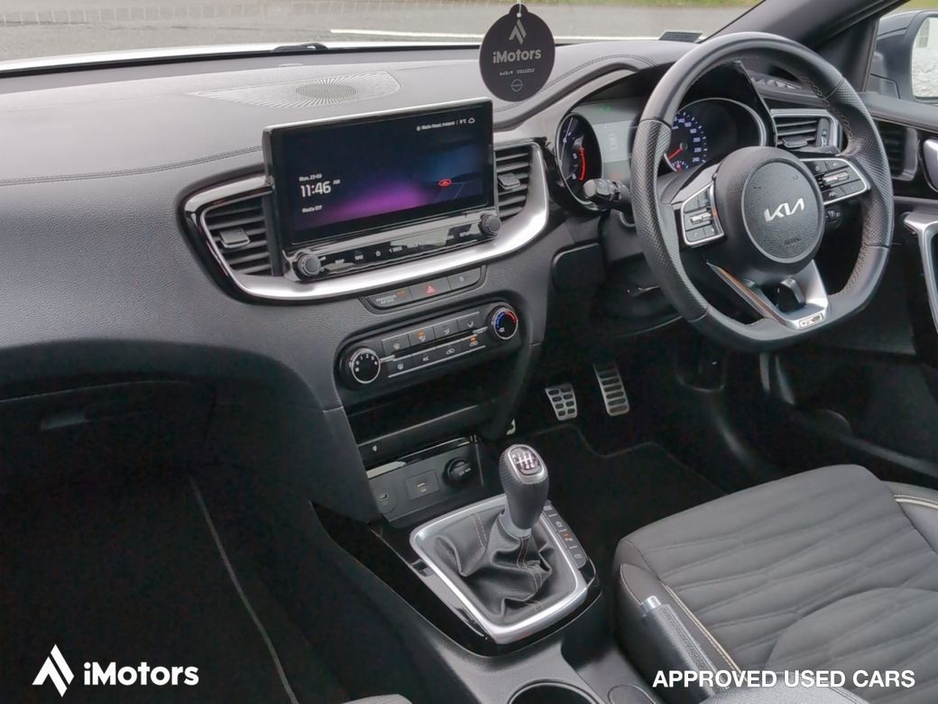 2023 Kia Ceed - image 11